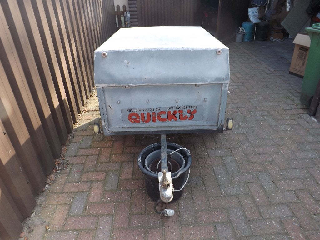 een gesloten aanhangwagen, Auto diversen, Ophalen