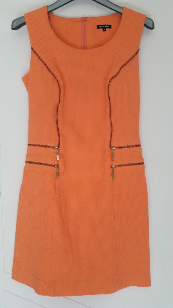 Nieuw kleedje , maat : 34. Merk : Caroline Biss., Kleding | Dames, Jurken, Nieuw, Oranje, Ophalen of Verzenden, Knielengte