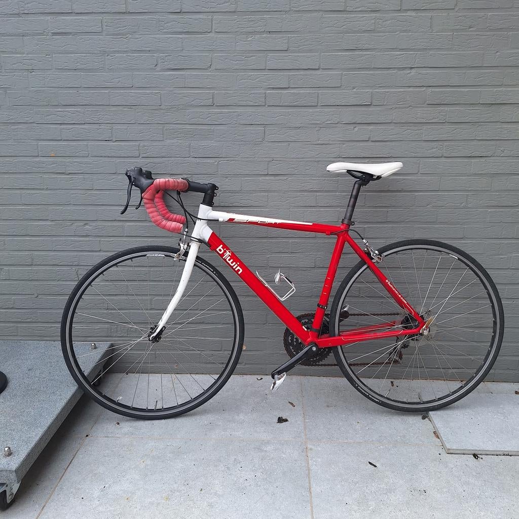 Race fiets btwin, Vélos & Vélomoteurs, Vélos | Vélos de course, Enlèvement