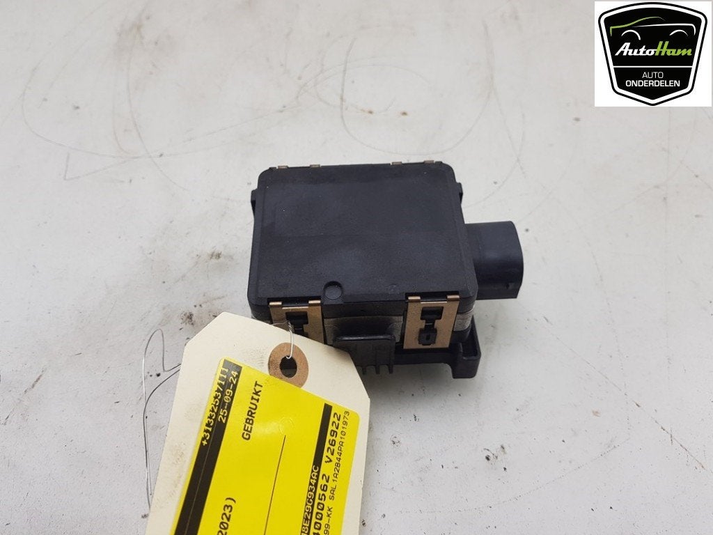 CAPTEUR RADAR Range Rover V (LK) (01-2021/-) (|M8E29G934AC|), Utilisé, Land Rover