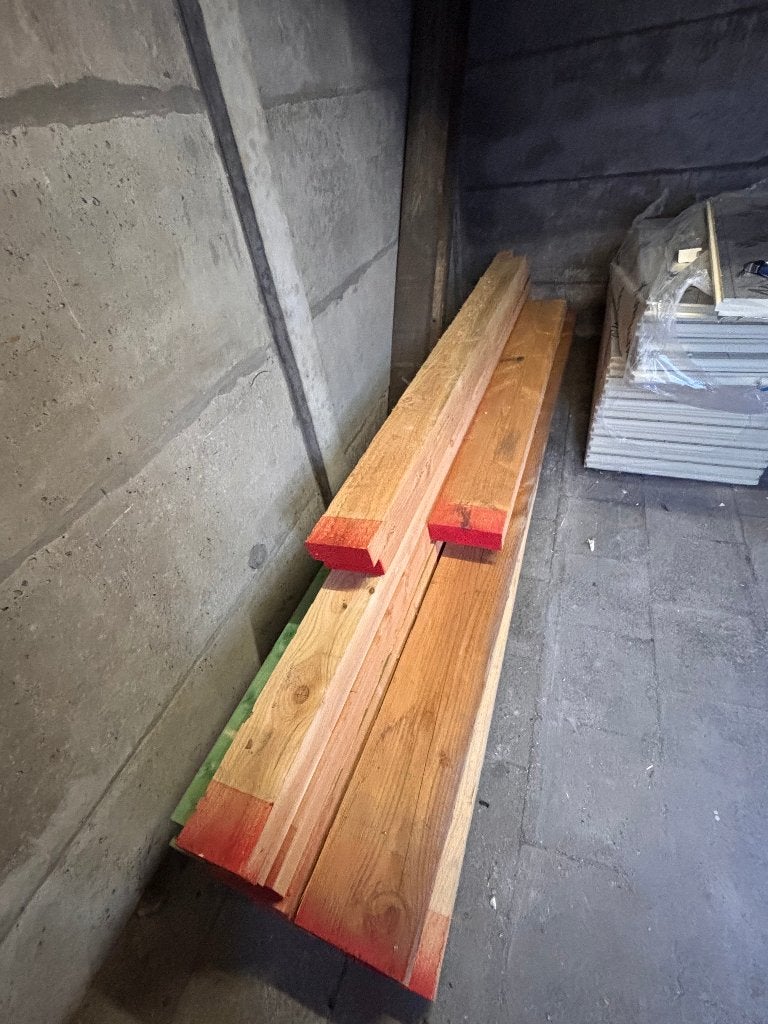 partij timmerhout, Bricolage & Construction, Neuf, 50 mm ou plus, 250 à 300 cm, Enlèvement