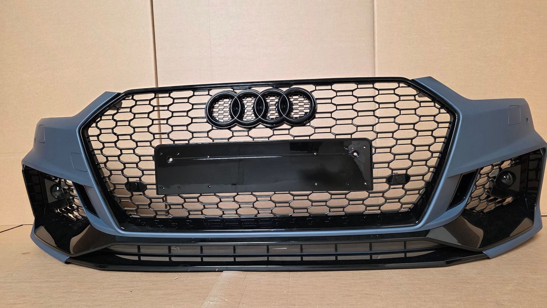 Voorbumper Audi A5 B9 8W F5 RS5 LOOK NIEUW bj.2016-2019 RS 5, Auto-onderdelen, -, Voor, Nieuw, Ophalen of Verzenden