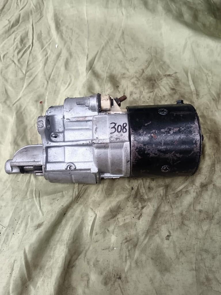 Dèmarreur pour Aston Martin DB5, Enlèvement, Utilisé