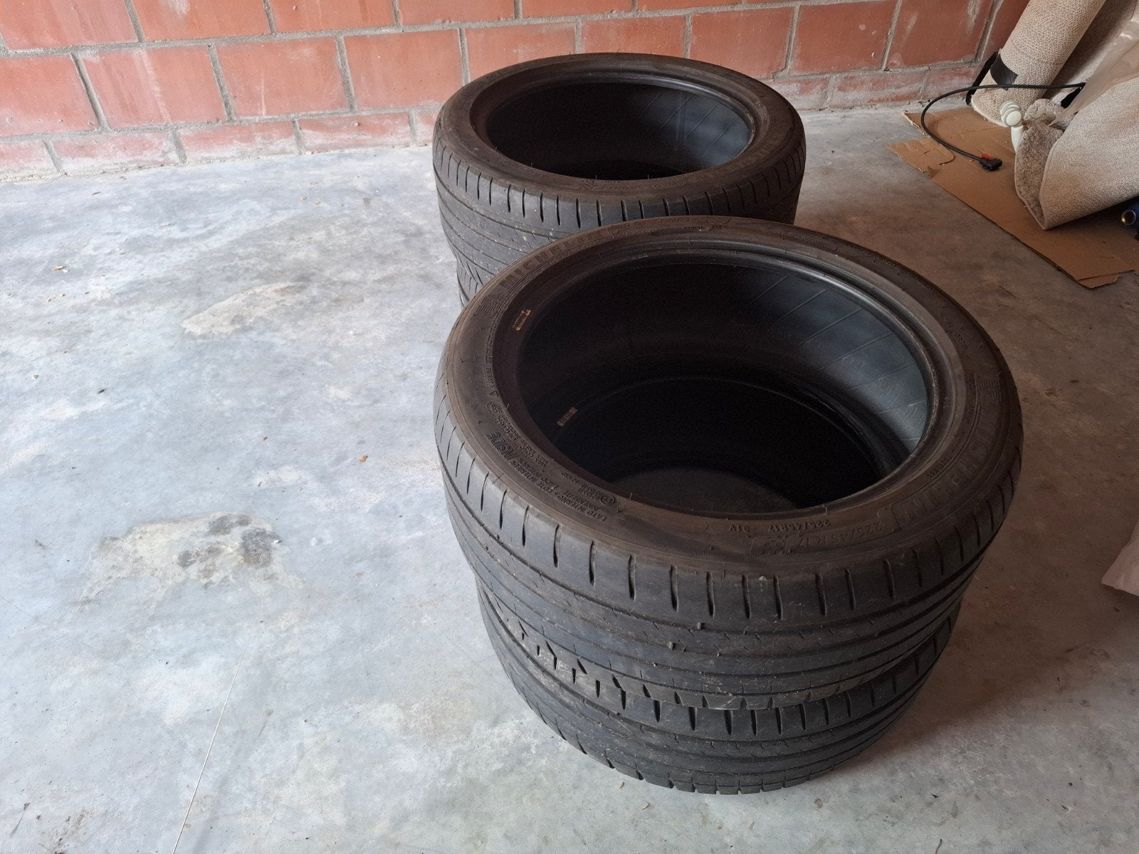 Michelin Pilot Sport 4 zomerbanden 4Bandemaat: 225/45 R17, Autos : Divers, Pièces de sport automobile, Enlèvement