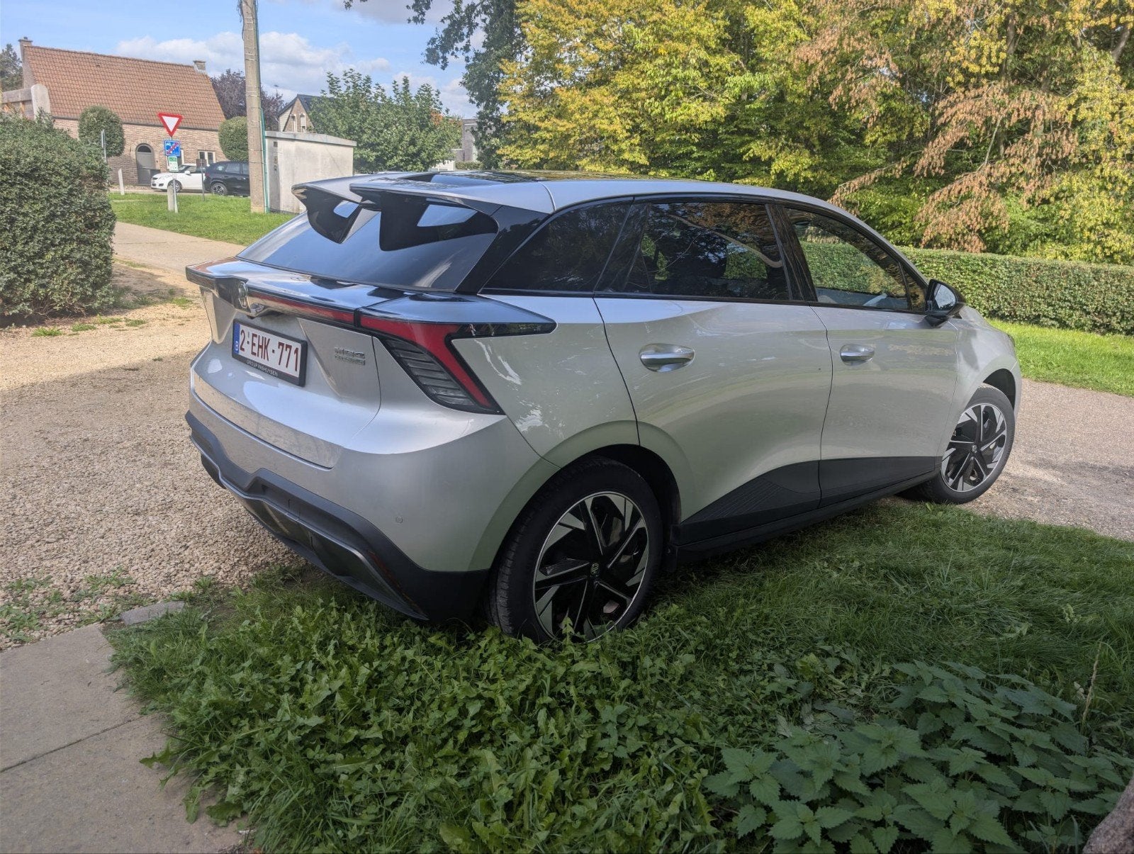 ​MG4 Luxury 64 kWh (204 pk) | 1ste eigenaar | Fabrieksgarant, Auto's, Automaat, Dealer onderhouden, Achterwielaandrijving, Leder en Stof