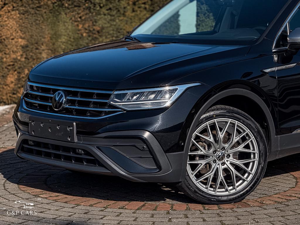 Volkswagen Tiguan Allspace 2.0 TDI/Business/DSG/360 Camera, Auto's, Volkswagen, 4 cilinders, Zwart, Bedrijf, 5 deurs