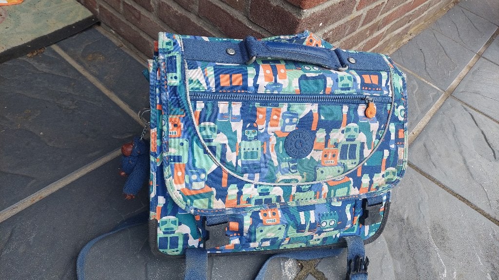 Boekentas kipling, Ophalen, Gebruikt