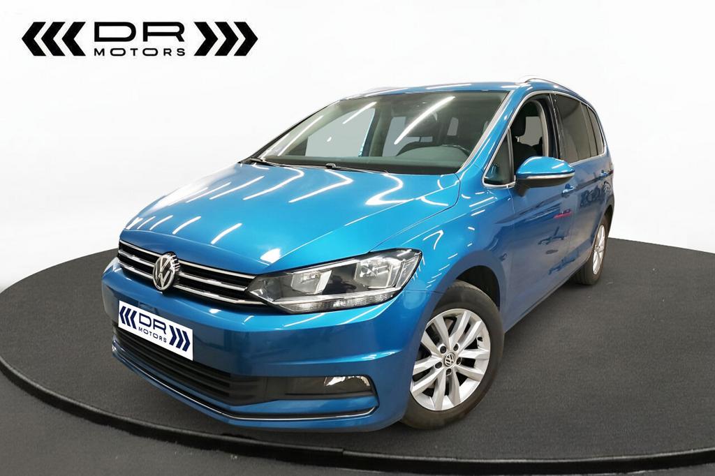 Volkswagen Touran ADAPTIVE CRUISE - CARPLAY - ZETELVERWARMI, 0 kg, Bedrijf, 5 deurs, 999 cc