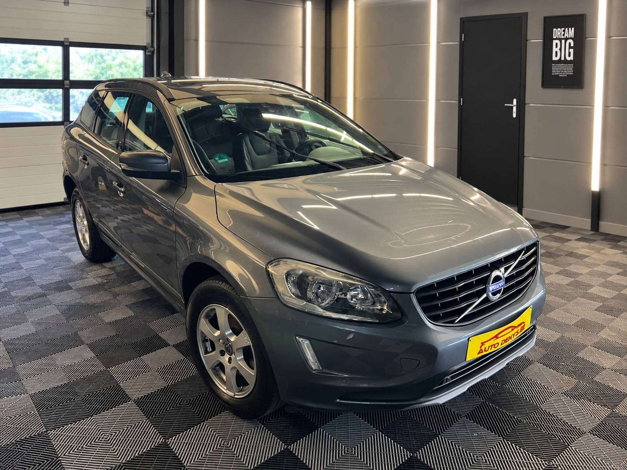 Volvo XC60 Volvo Xc60 2.0 D bj. 2016 1ste eigenaar, Autos, Argent ou Gris, 110 kW, Entreprise, Autre carrosserie