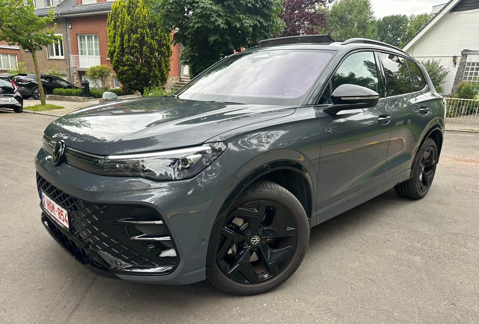 Vw tiguan 2024 R-line 20000km Full Options 2.0tdi 192pk, Autos, Argent ou Gris, Achat, Euro 6, Entretenue par le concessionnaire