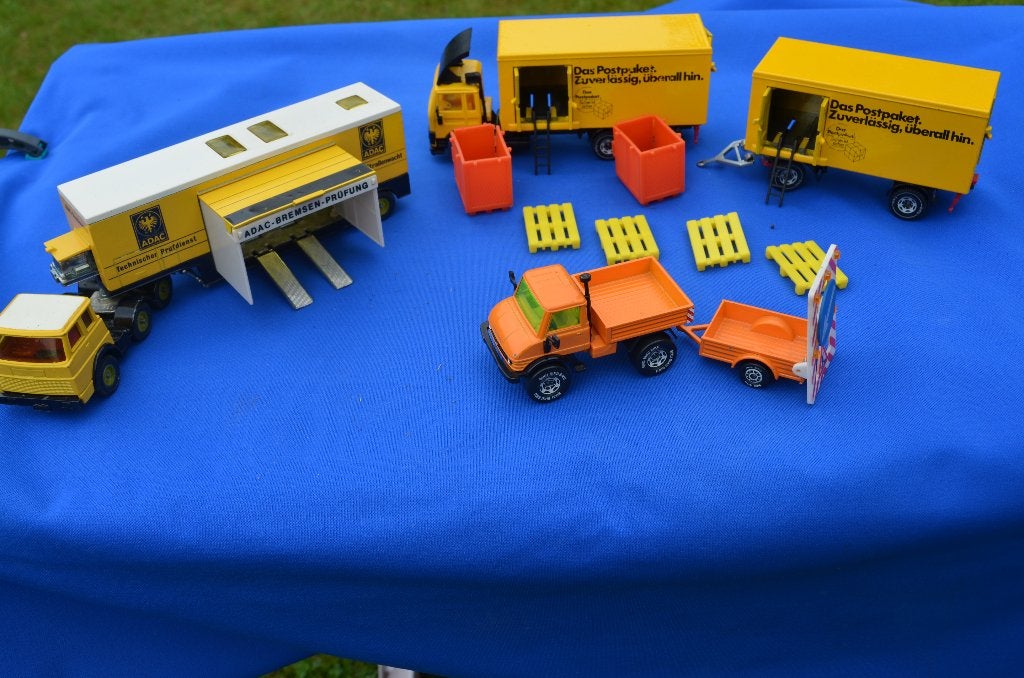 Lot Siku auto's vrachtwagens met aanhangwagen, Ophalen, Zo goed als nieuw, Auto