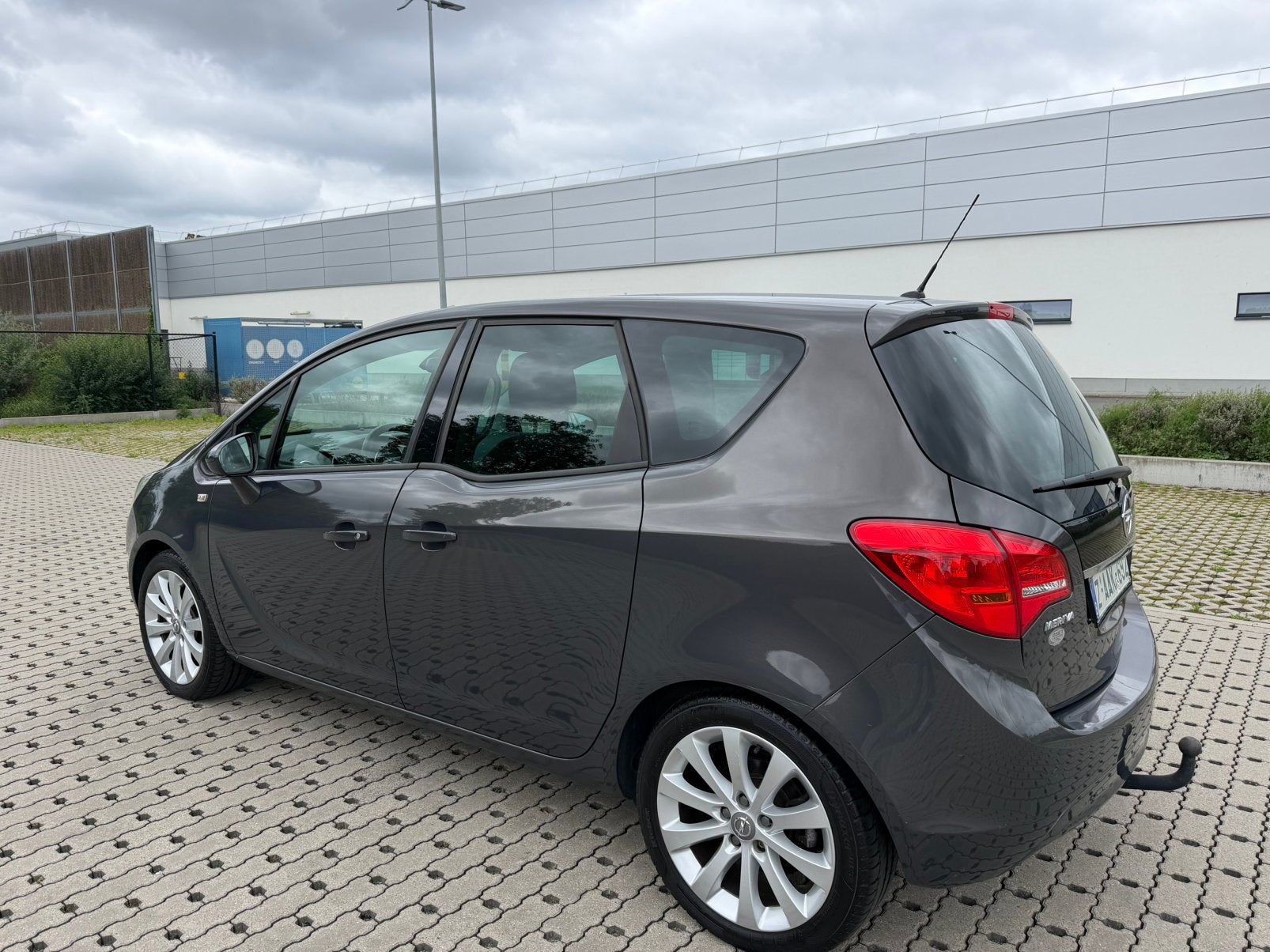 Opel meriva 1.4 benzine km 120000, Auto's, Euro 5, Bedrijf, 5 deurs, Meriva