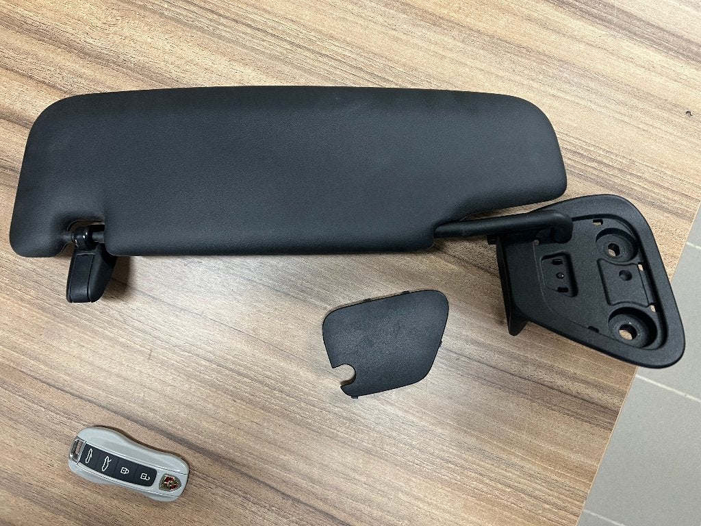 Pare-soleil passager Porsche 911 992 sans inscription, Enlèvement ou Envoi, Utilisé