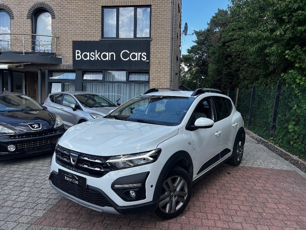 DACIA SANDERO STEPWAY 1.0TCE/M2022/AIRCO/12M GARANTIE, Auto's, Dacia, Stof, Start-stop-systeem, Wit, Handgeschakeld