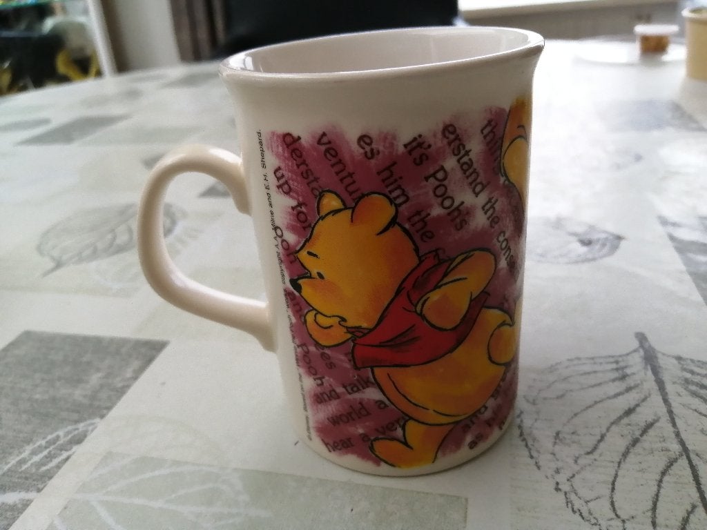 grote mok WINNIE THE POOH ( NIEUW, Verzamelen, Disney, Ophalen of Verzenden, Winnie de Poeh of vrienden, Nieuw, Servies