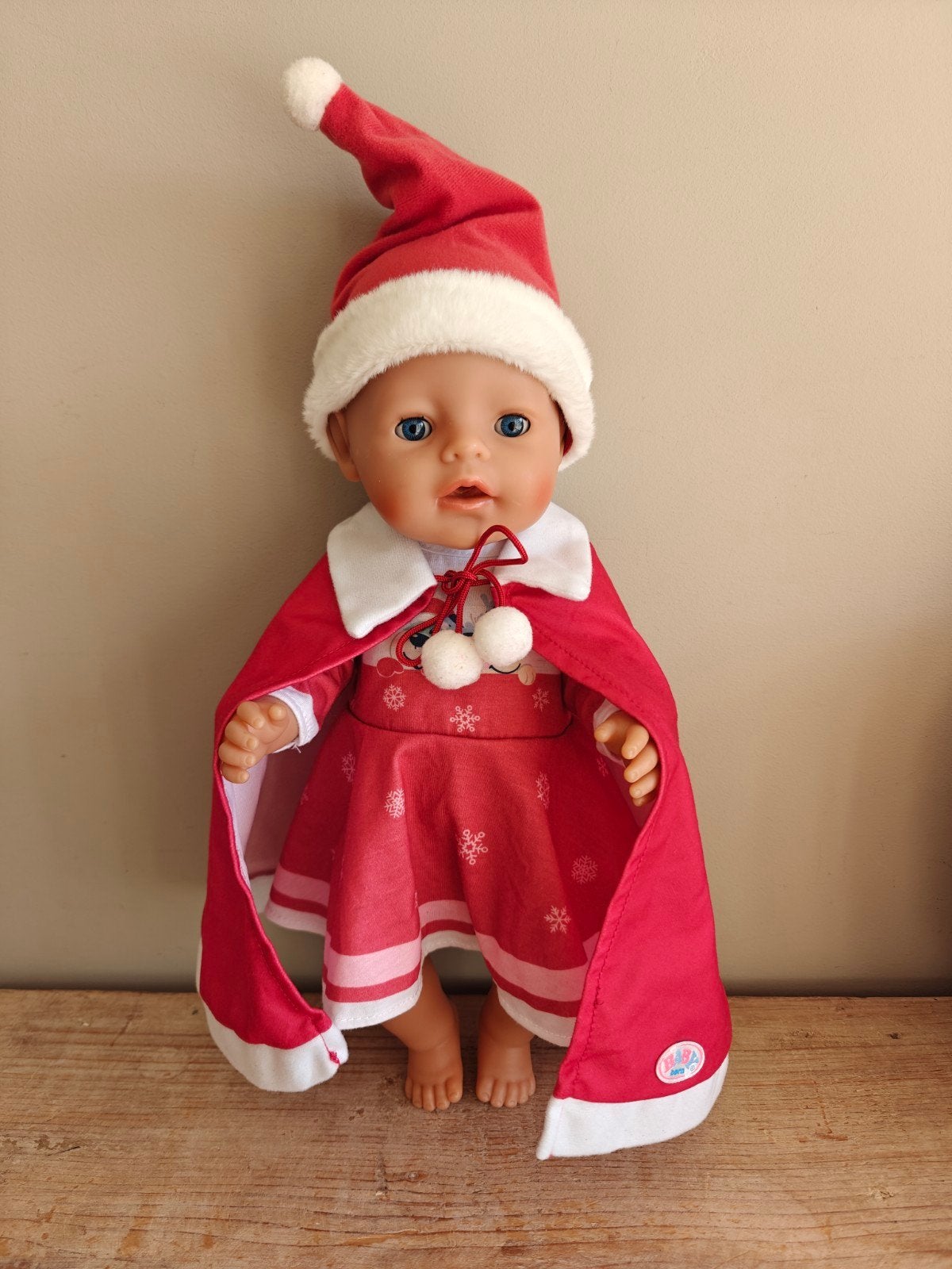 Baby Born 40-43cm kerstoutfit, zie foto's, Ophalen of Verzenden, Zo goed als nieuw, Babypop