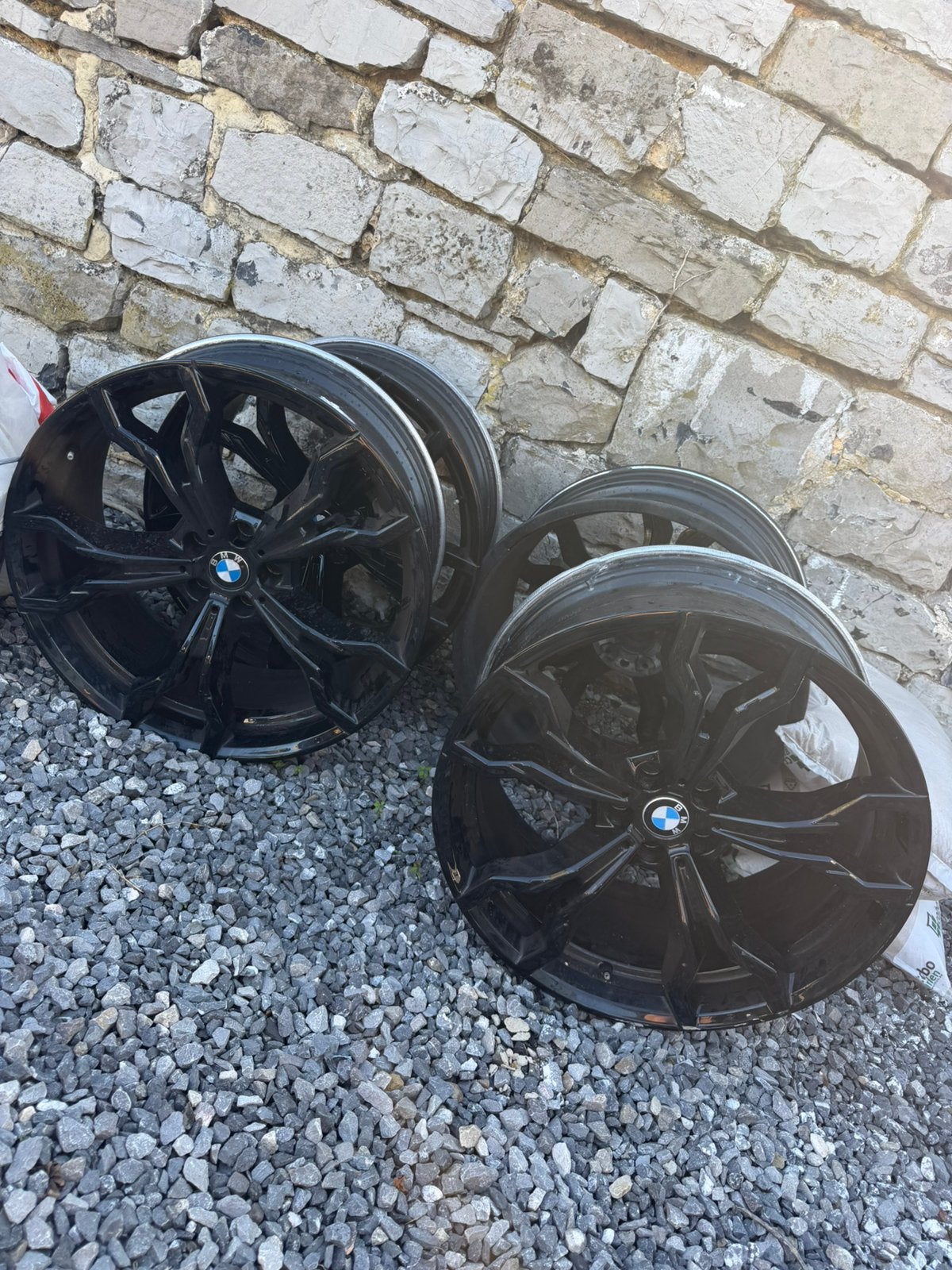 4 JANTES ORIGINES BMW REPEINTE EN NOIR PROFESIONNEL, Autos : Pièces & Accessoires, Pneus & Jantes, Enlèvement, Jante(s)