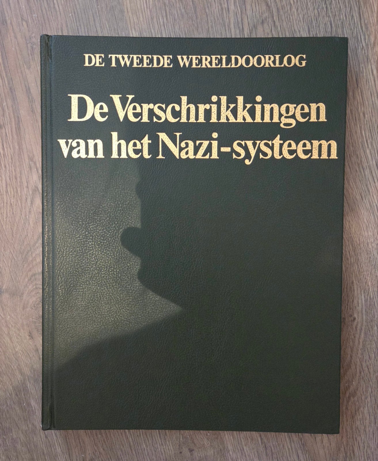 De verschrikkingen van het Nazi Systeem, Boeken, Ophalen of Verzenden, Tweede Wereldoorlog, Zo goed als nieuw
