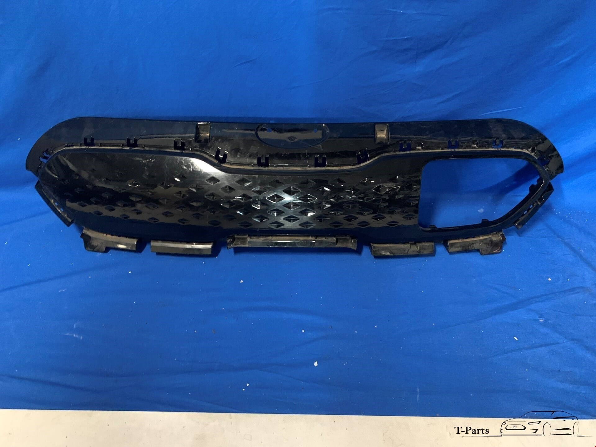 Kia E-Niro grill niro voorbumper bumper rooster 8635104000, Info@fabrikant.eu, Voor, Fabrikantstraat 1
1000 AA  Amsterdam, Fabrikant BV