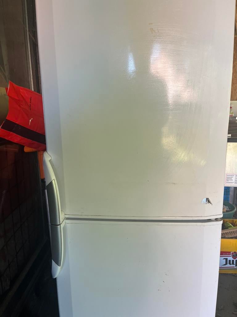Beko koelkast en dieprvies, Elektronische apparatuur, Ophalen, Gebruikt