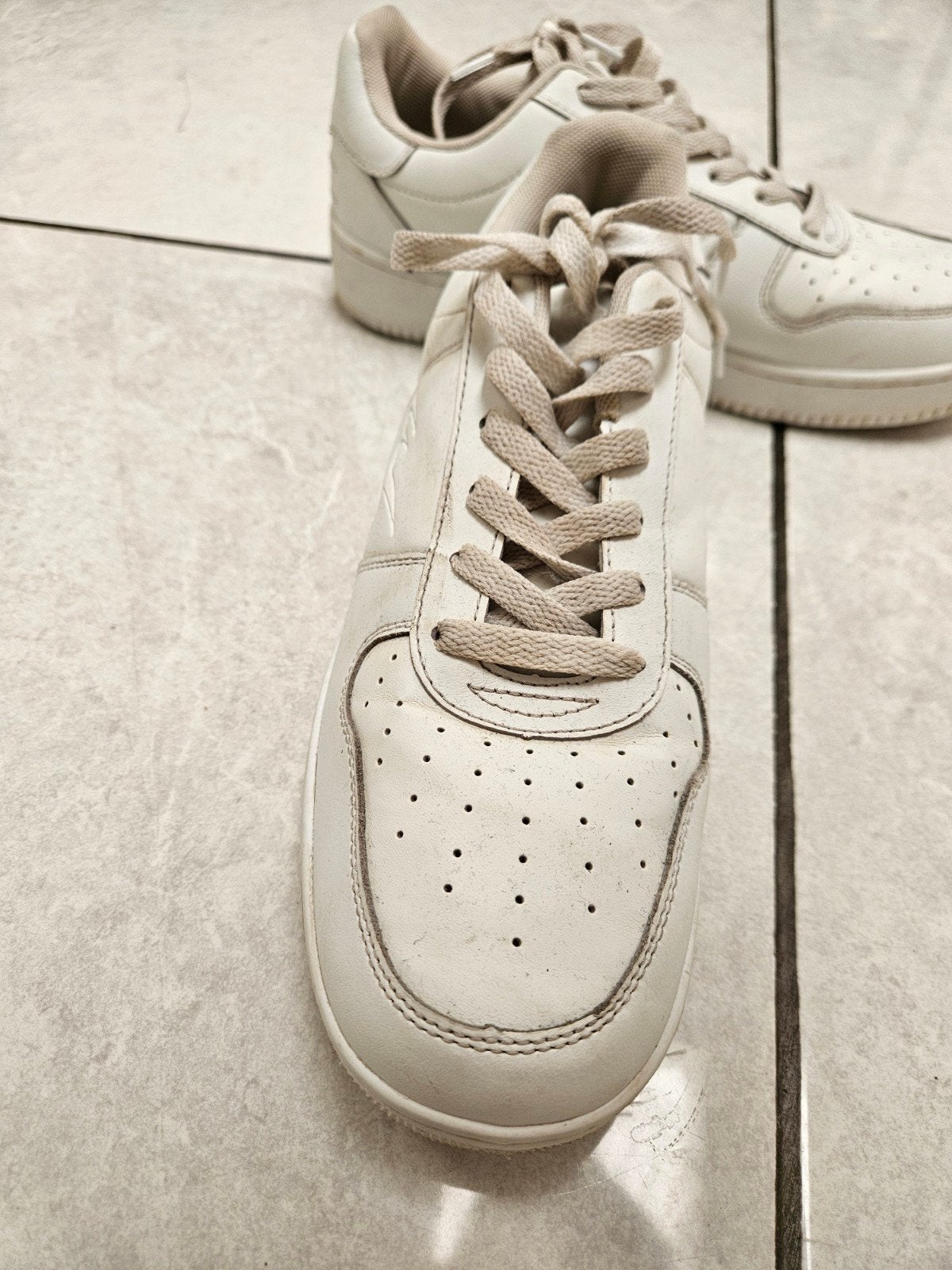 Sportschoenen maat 42, Kleding | Heren, Schoenen, Ophalen, Sportschoenen
