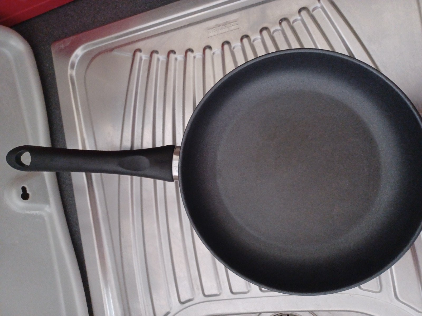 Pan Inox zwart
Gebruikt in goede staat
18 diameter
Werkt op, Ophalen, Gebruikt, Inox, Kookpan