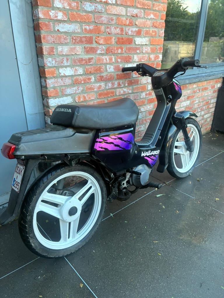 Honda wallaroo a klasse, Fietsen en Brommers, Ophalen, Zo goed als nieuw