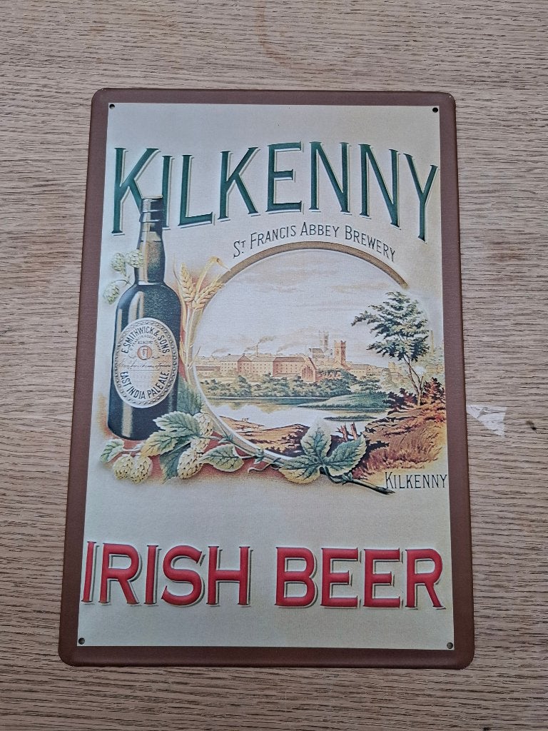 Panneau d'affichage Kilkenny, Collections, Marques de bière, Neuf, Panneau, Plaque ou Plaquette publicitaire, Autres marques, Enlèvement ou Envoi