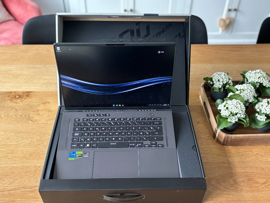 ASUS ROG Zephyrus G16 Gaming Laptop, Informatique & Logiciels, Ordinateurs portables Windows, Asus, 16 pouces, Enlèvement, Gaming