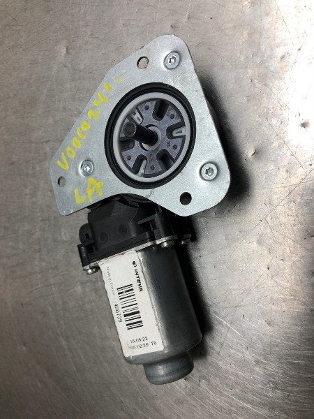 MOTEUR LEVE VITRE ELECTRIQUE Hyundai iX35 (LM) (|430100F0|), Utilisé, Hyundai
