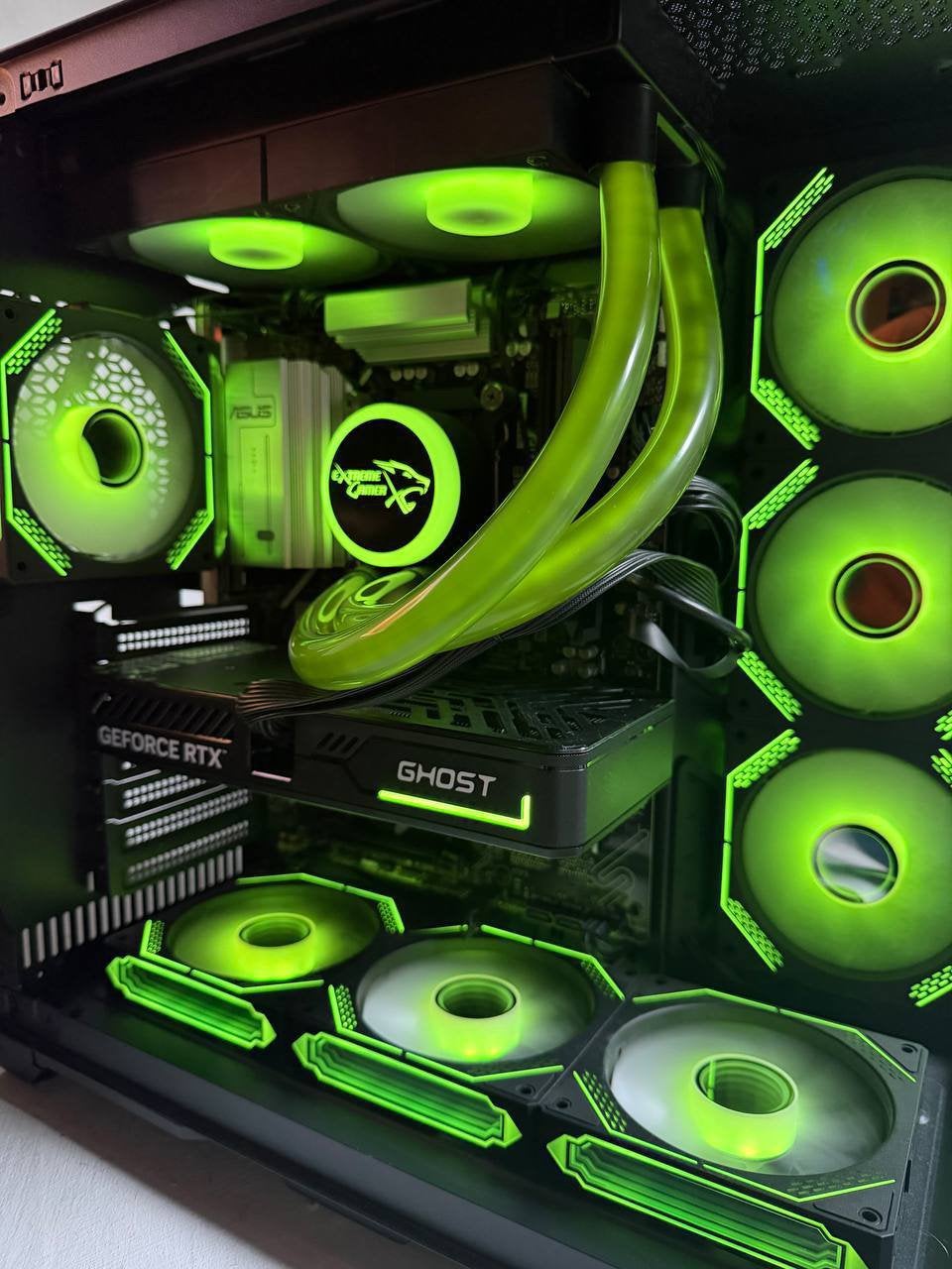 Pc gaming, Computers en Software, Ophalen of Verzenden, Zo goed als nieuw, Gaming, SSD