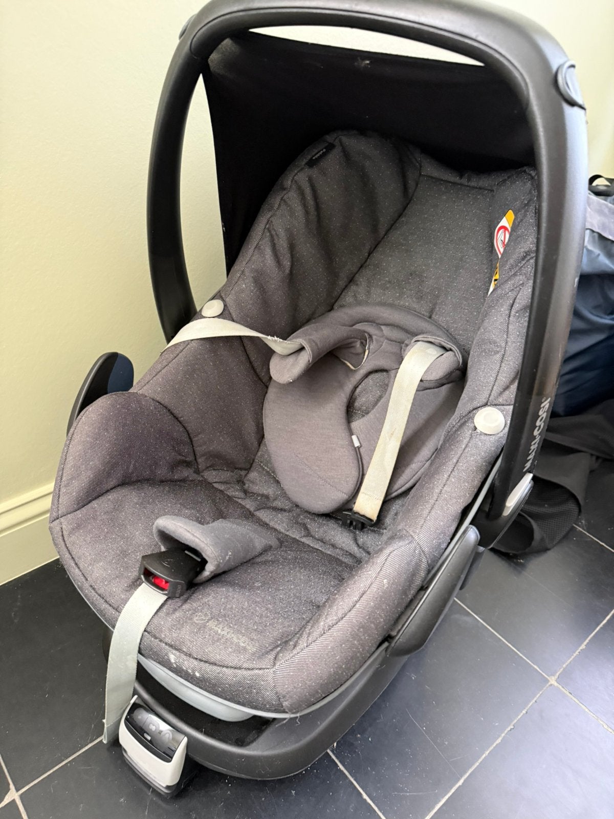 Maxi-Cosi Pebble autostoel / babyzitje – goede staat, Enfants & Bébés, Enlèvement, Utilisé, Maxi-Cosi, Ceinture de sécurité ou Isofix