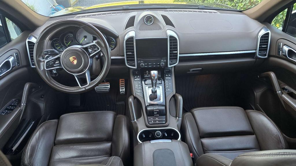 Porsche Cayenne 3.0i V6 S Platinum Edition Tiptronic S E-HYB, Auto's, Porsche, Cayenne, Gebruikt, Euro 6, Leder