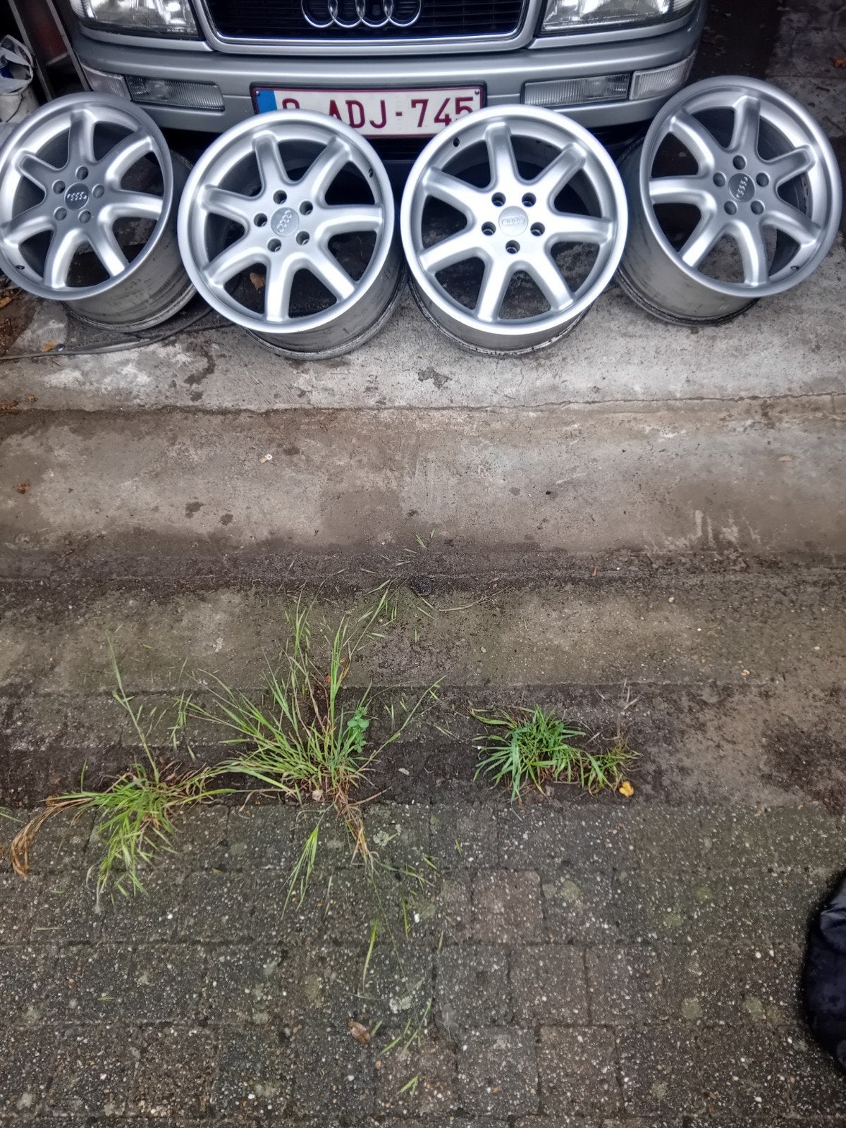 Audi BOLERO Ronal 18" jantes 5x112, Autos : Pièces & Accessoires, Pneus & Jantes, Jante(s), 18 pouces, Utilisé, Enlèvement