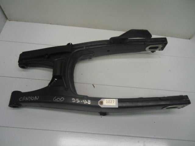 Canyon 600 1995 - 1998 Cagiva Achterbrug D1-32607, Motoren
