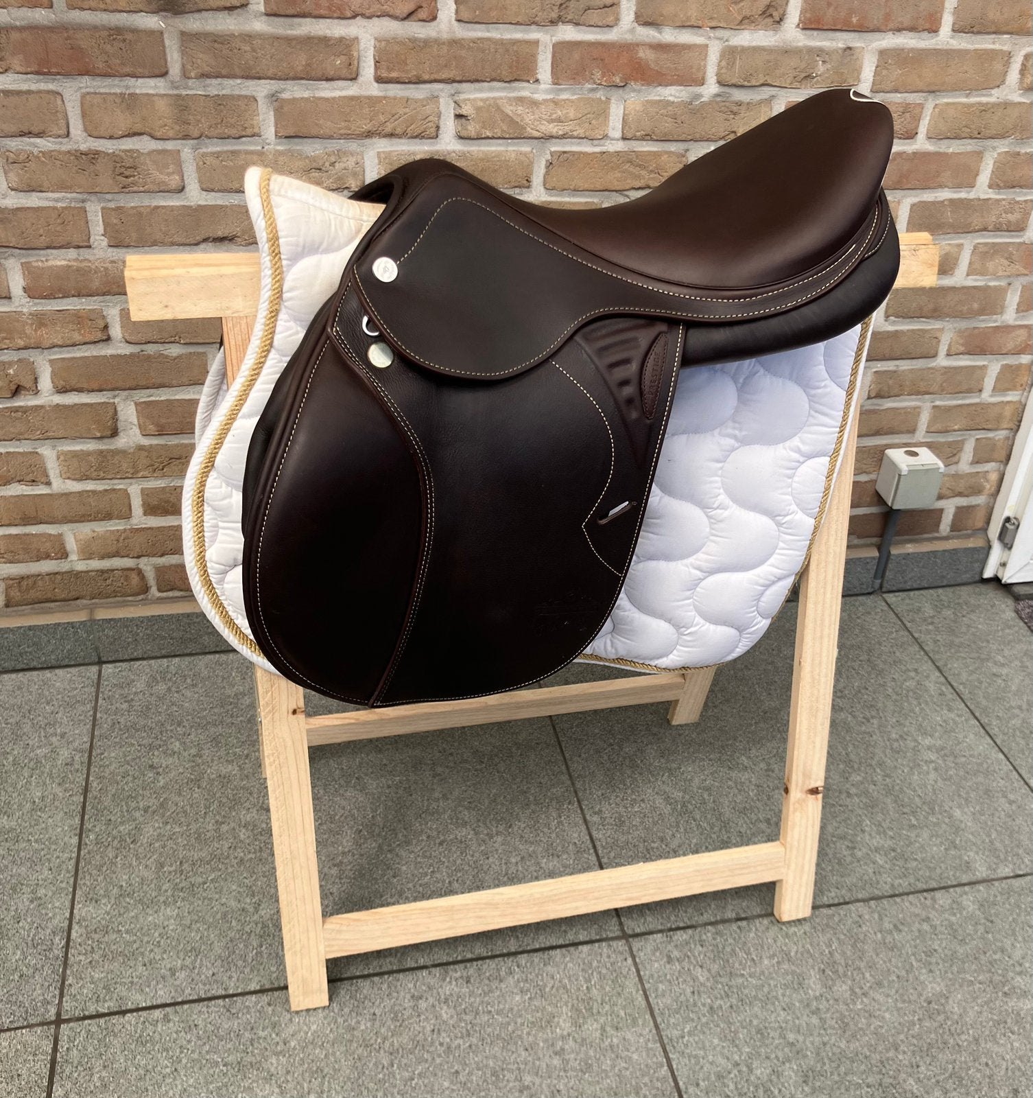 Springzadel Prestige Versailles 18 inch, Dieren en Toebehoren