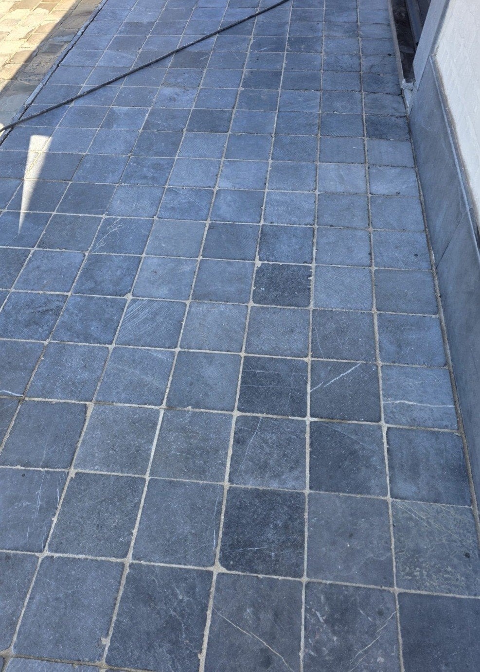Terrastegel Bluestone Vietnam getrommeld blauw 20x20x2cm, Doe-het-zelf en Bouw, Zonnepanelen en Toebehoren, Ophalen