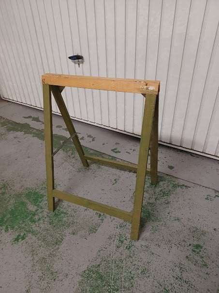Schragen met massief grenen tafelblad, Doe-het-zelf en Bouw, Ophalen, Zo goed als nieuw, 70 tot 120 cm