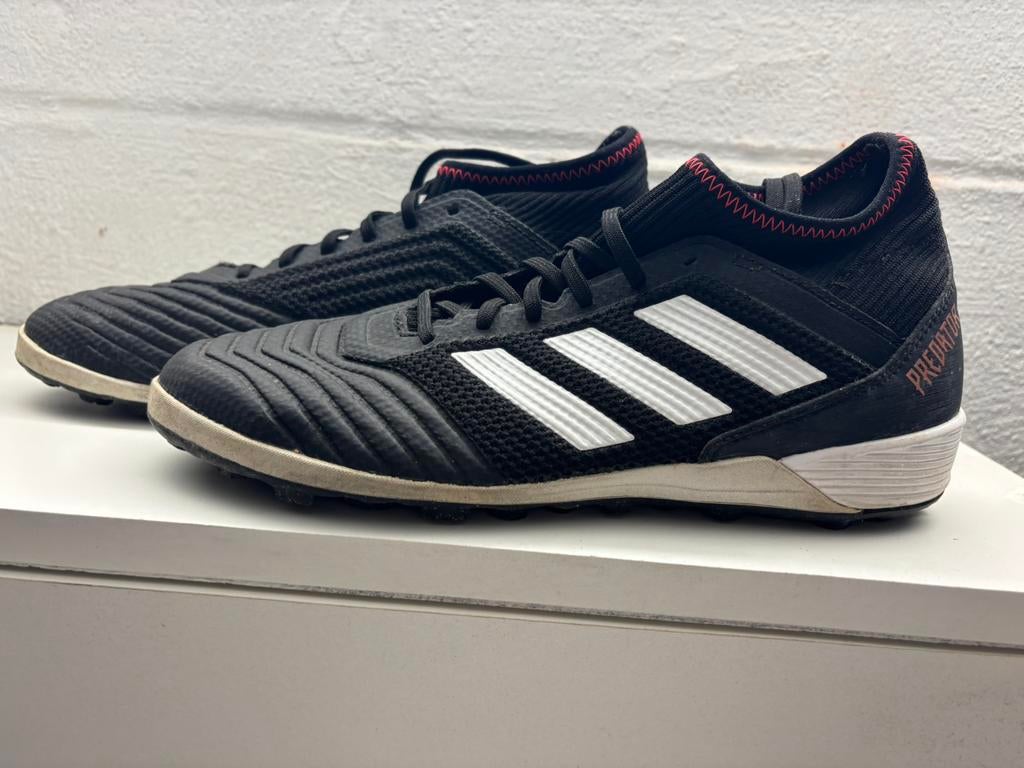Adidas Predator chaussures de foot, Sports & Fitness, Enlèvement ou Envoi, Comme neuf, Chaussures