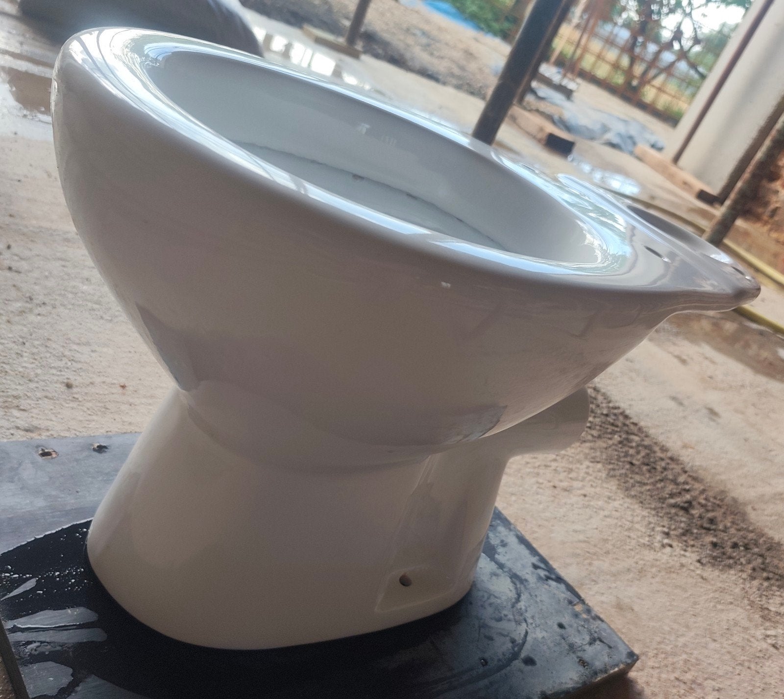 Cuvette de WC en bon état., Bricolage & Construction, Sanitaire, Enlèvement