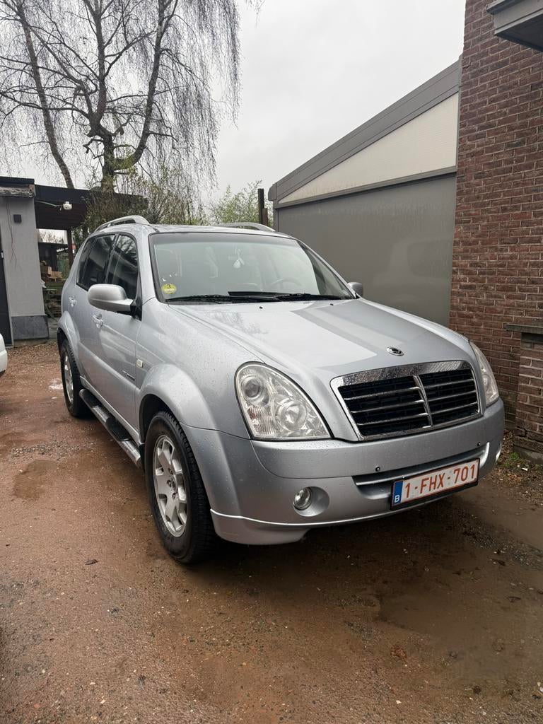 Ssangyong Rexton / diesel 2.7 / automaat / airco / export, Cuir, Achat, Automatique, https://public.car-pass.be/vhr/0193c37c-7227-49c8-8205-65b6b7d575d6