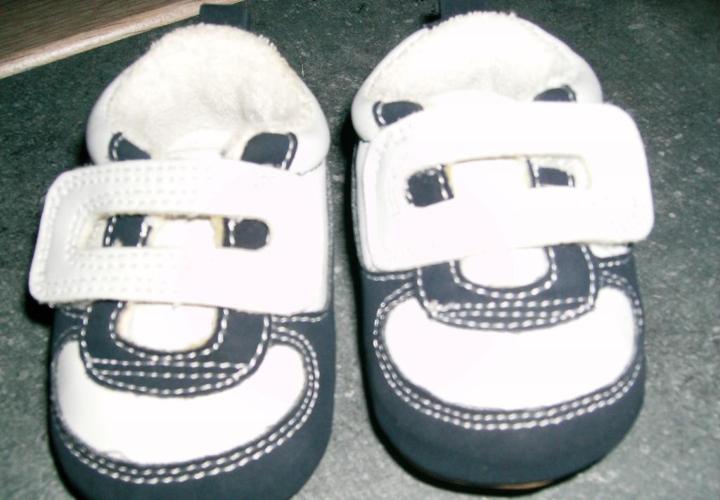wit blauwe schoentjes mt 14-15, Kinderen en Baby's, Schoentjes, Nieuw, Ophalen of Verzenden, Jongetje