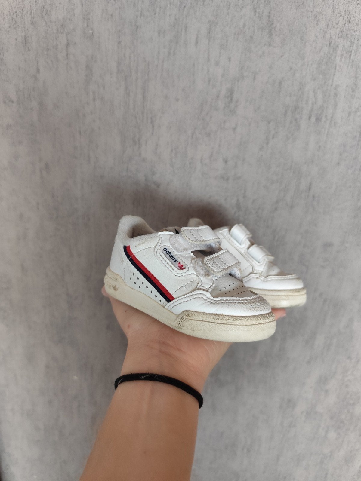 Schoenen - adidas - 19, Kinderen en Baby's, Kinderkleding | Schoenen en Sokken, Ophalen, Adidas, Gebruikt, Jongen of Meisje