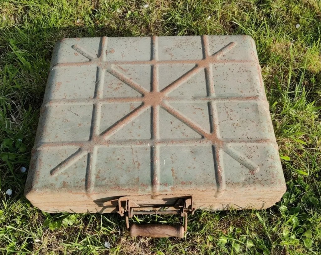 M24 kist Duitsland Wehrmacht WO2 1940 1945, Verzamelen, Militaria | Tweede Wereldoorlog, Ophalen of Verzenden, Landmacht, Kist of Geocache
