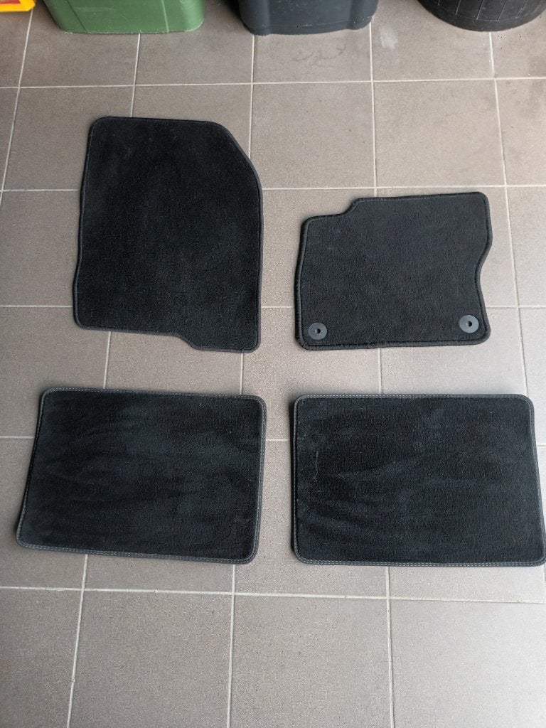 Tapis de sol FORD, Enlèvement, Ford