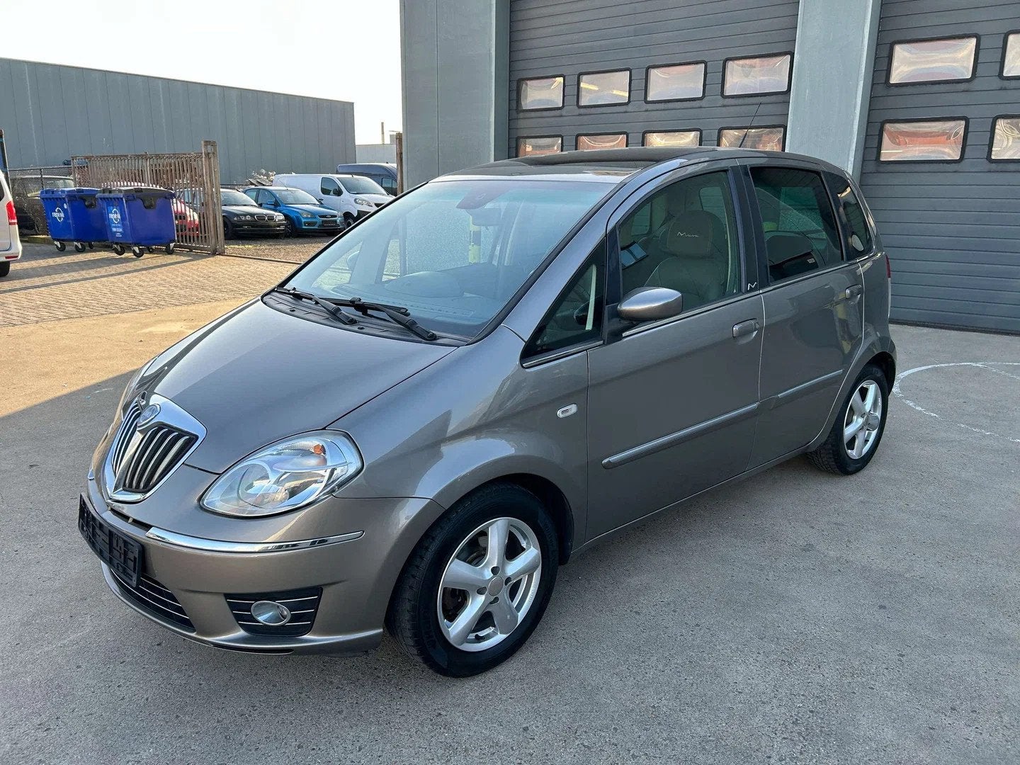 Lancia Musa 1.4 benzine 150k gelopen 70 kw zie foto's word g, Achat, Entreprise, Boîte manuelle, Beige