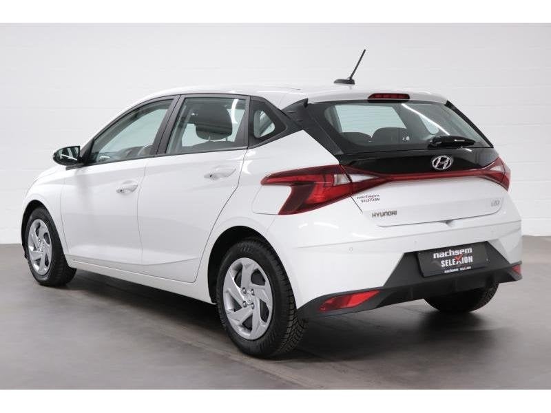Hyundai i20 7AT Hyundai I20 7AT, Automaat, Wit, Stuurwielverwarming, 5 deurs