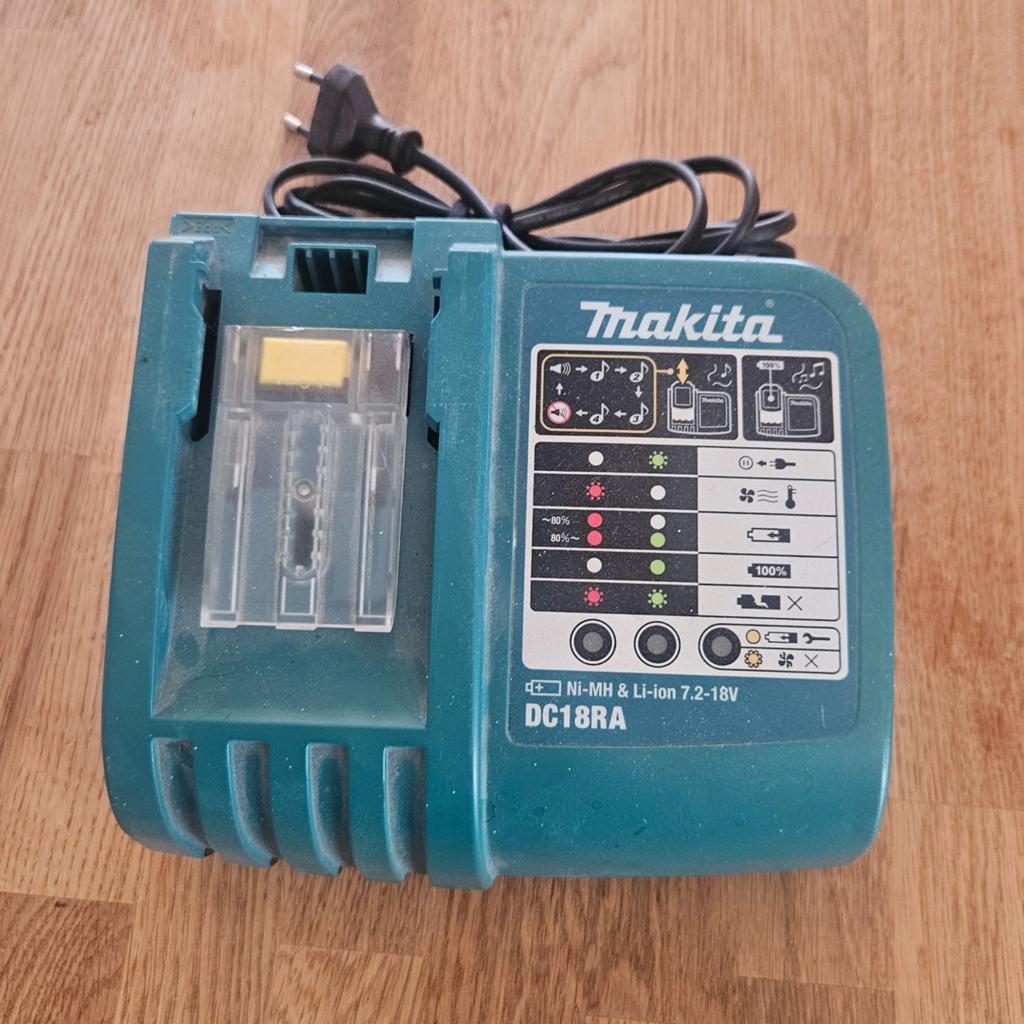 Makita batterij lader, Doe-het-zelf en Bouw, Ophalen