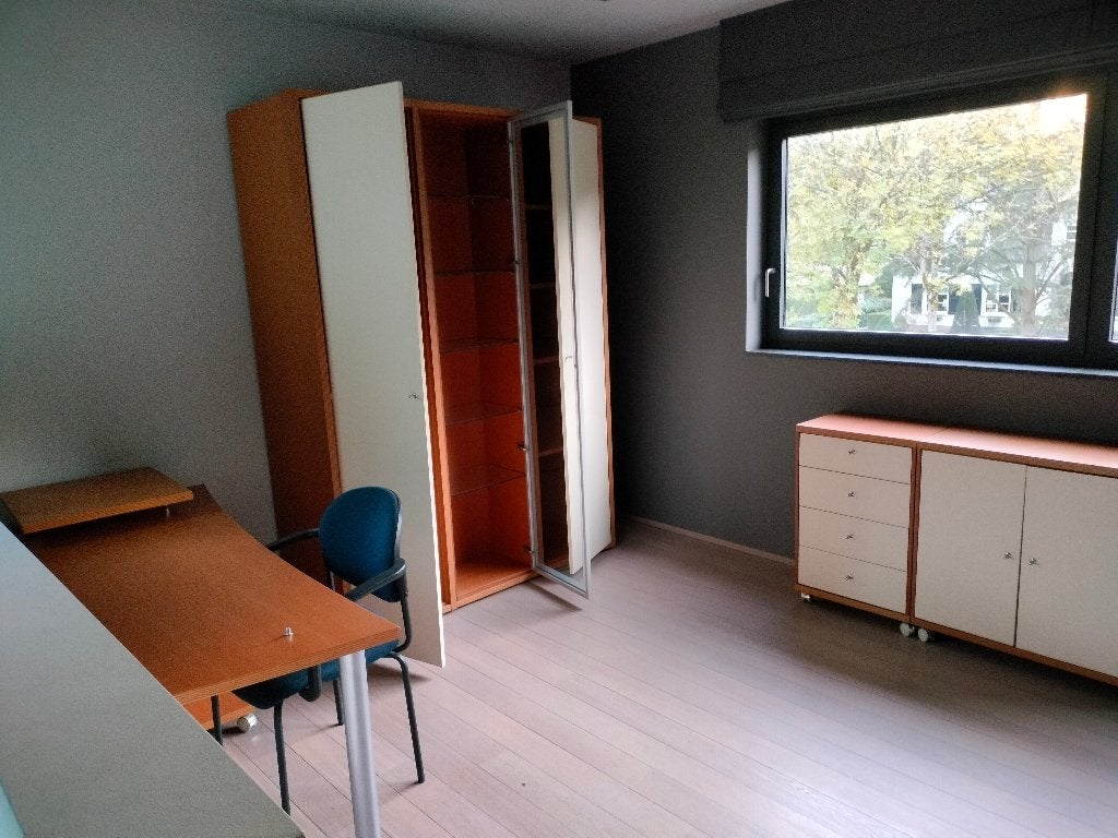 bureau hulsta, Ophalen, Hout, Zo goed als nieuw, Overige merken