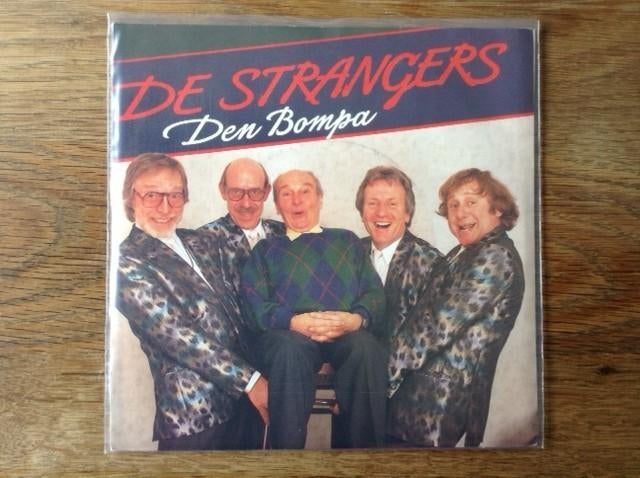 single de strangers, Cd's en Dvd's, Beschermende buitenhoes, Ophalen of Verzenden, Nederlandstalig